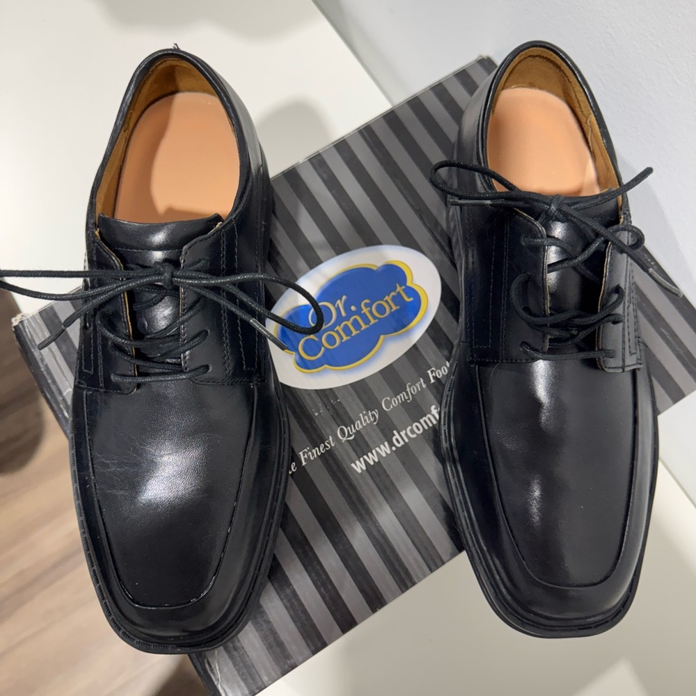 Dr. Comfort Black Leather Derby Shoes